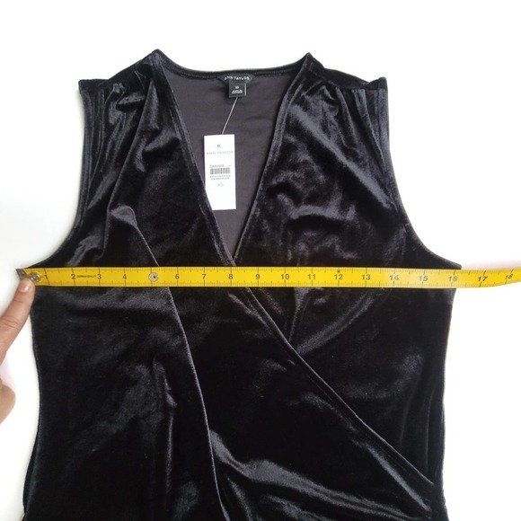 New Ann Taylor XS Black Velvet Wrap Top Blouse Shell NWT - Picture 4 of 4